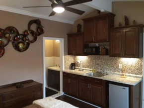 The Gatehouse - A Studio Apartment